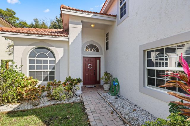 10418 Buena Ventura Drive, Boca Raton, FL 33498