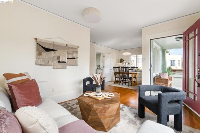 1261 1261 Hearst Ave, Berkeley, CA 94702