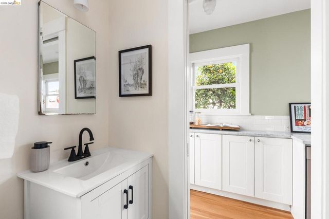 1261 1261 Hearst Ave, Berkeley, CA 94702