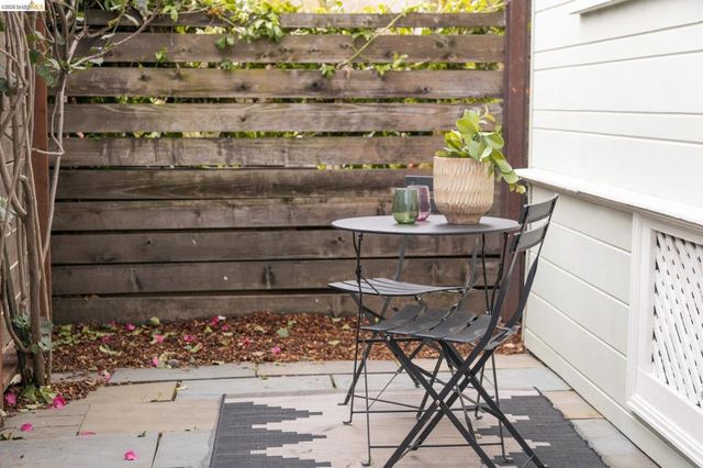 1261 1261 Hearst Ave, Berkeley, CA 94702