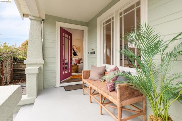 1261 1261 Hearst Ave, Berkeley, CA 94702