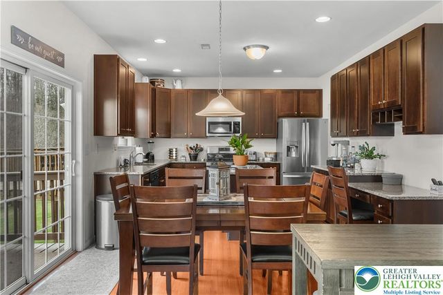 9628 Crescent Lane, Upper Macungie Twp, PA 18031