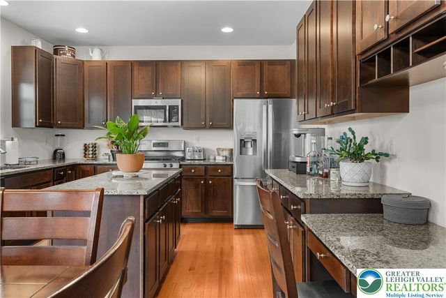 9628 Crescent Lane, Upper Macungie Twp, PA 18031