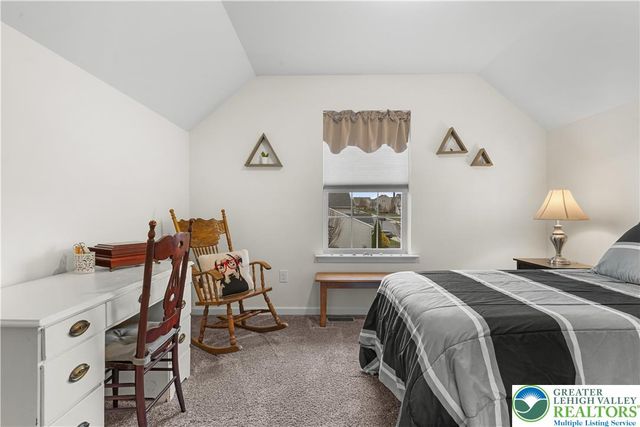 9628 Crescent Lane, Upper Macungie Twp, PA 18031