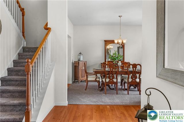 9628 Crescent Lane, Upper Macungie Twp, PA 18031