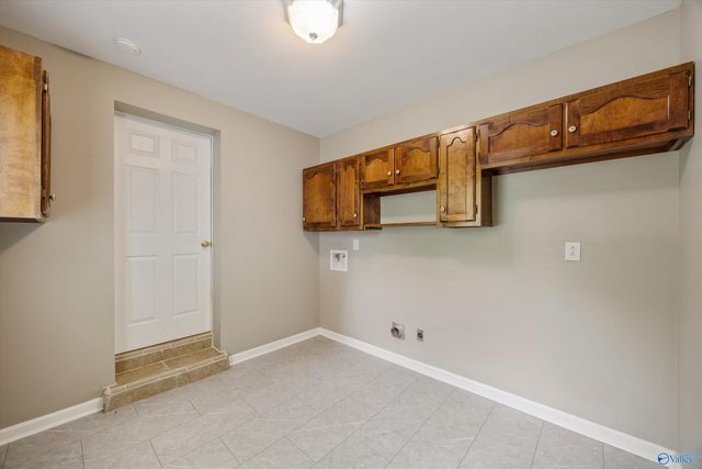 145 Butch Cash Road, Hazel Green, AL 35750