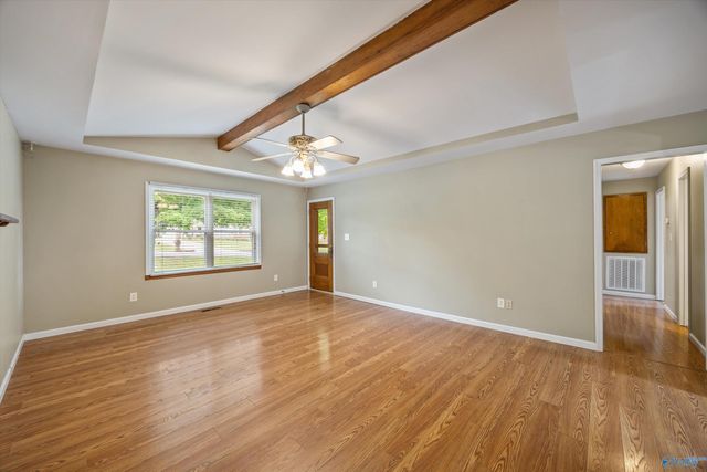 145 Butch Cash Road, Hazel Green, AL 35750
