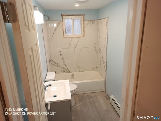 1248 North Main Street, Waterbury, CT 06704