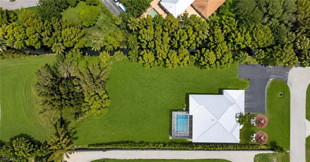 24000 Claire ST, BONITA SPRINGS, FL 34135 — photo 3
