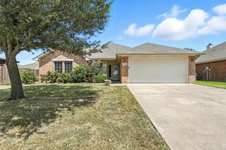 716 Park Ridge Drive, Cleburne, TX 76033