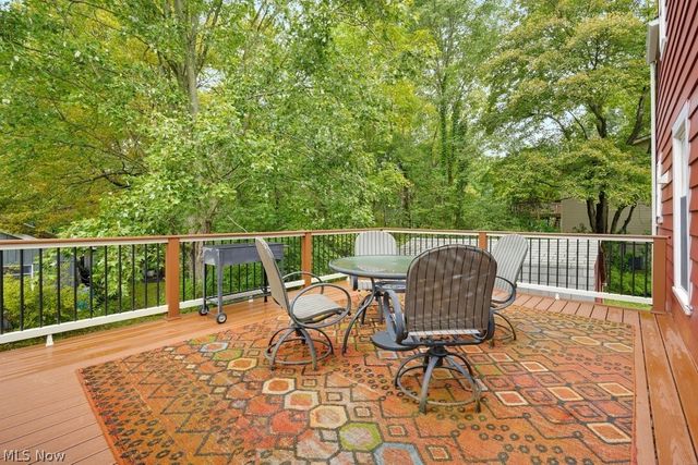 7749 State Route 43, Kent, OH 44240