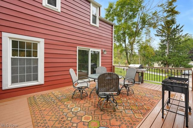 7749 State Route 43, Kent, OH 44240