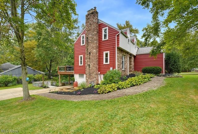 7749 State Route 43, Kent, OH 44240