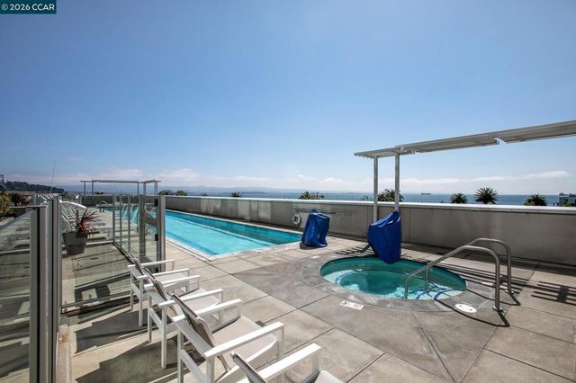 501 Beale St 1D, San Francisco, CA 94105