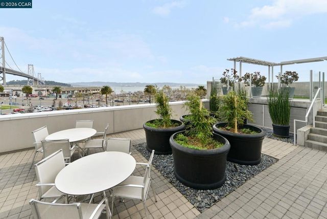 501 Beale St 1D, San Francisco, CA 94105