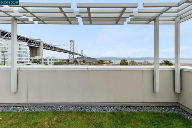 501 Beale St 1D, San Francisco, CA 94105
