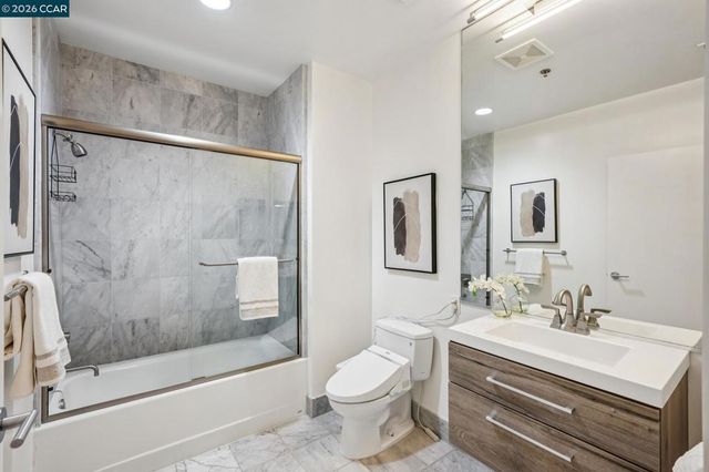 501 Beale St 1D, San Francisco, CA 94105