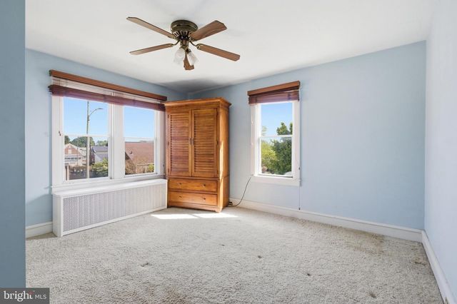 1423 FAYETTE AVE, Reading, PA 19607