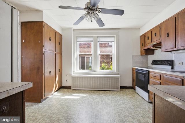 1423 FAYETTE AVE, Reading, PA 19607