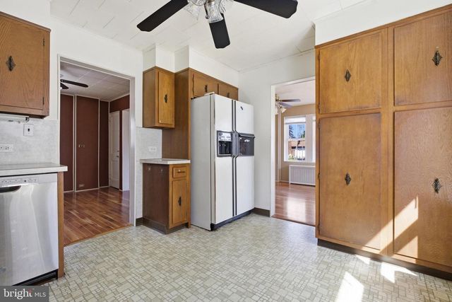 1423 FAYETTE AVE, Reading, PA 19607