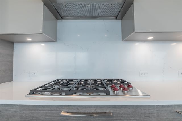 7901 Windrose Avenue 1001, Plano, TX 75024