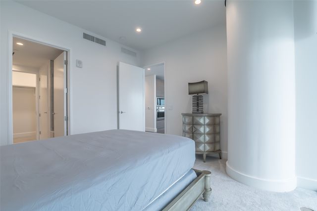 7901 Windrose Avenue 1001, Plano, TX 75024