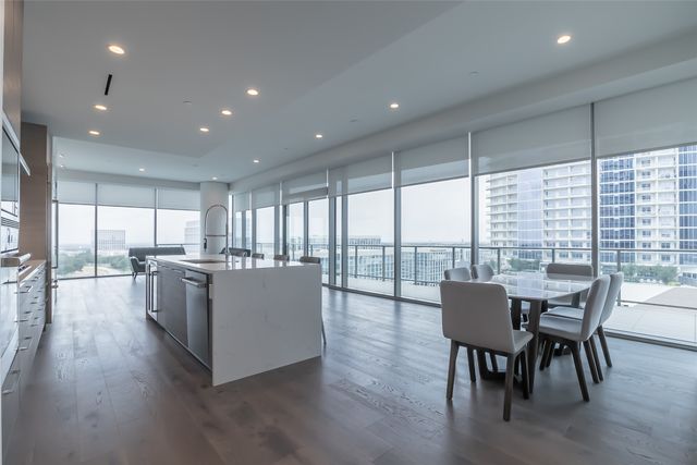 7901 Windrose Avenue 1001, Plano, TX 75024