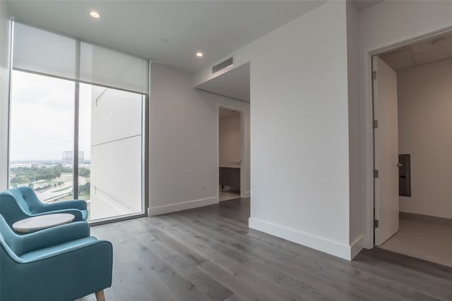 7901 Windrose Avenue 1001, Plano, TX 75024