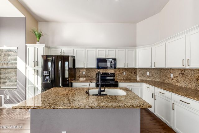 25835 W WHYMAN Street, Buckeye, AZ 85326