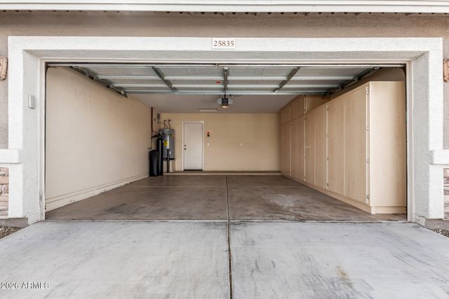 25835 W WHYMAN Street, Buckeye, AZ 85326