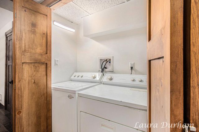 6480 Island Lake Road, Holland, MI 49423