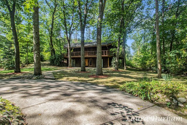 6480 Island Lake Road, Holland, MI 49423