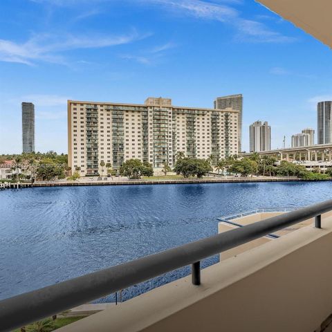 19355 Turnberry Way 3J, Aventura, FL 33180