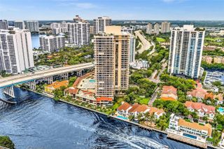 19355 Turnberry Way 3J, Aventura, FL 33180