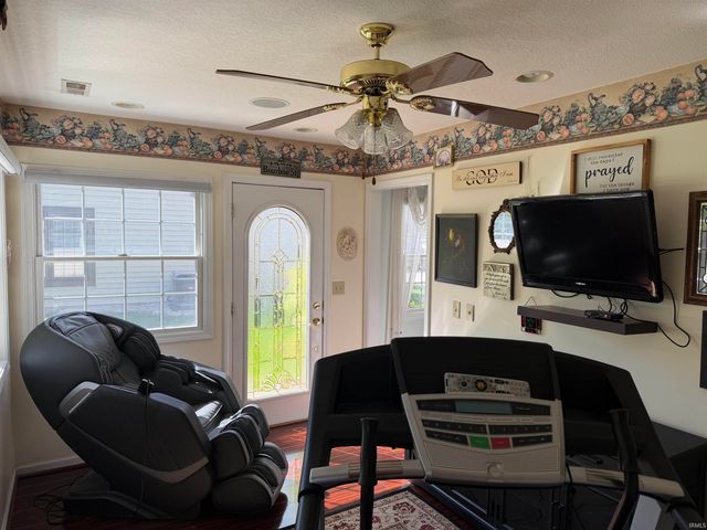 8006 Grayfield Court, Fort Wayne, IN 46825