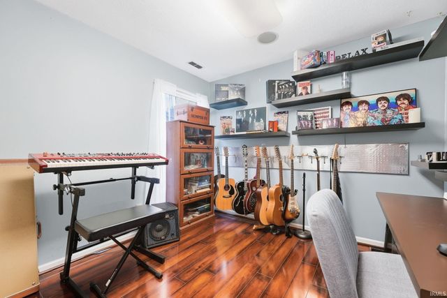 8006 Grayfield Court, Fort Wayne, IN 46825