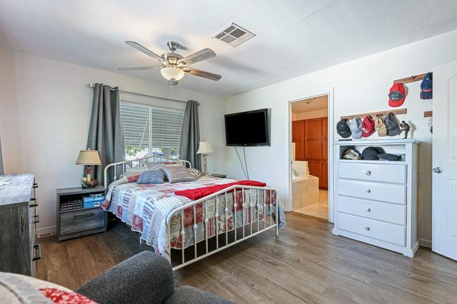 17579 Parkcliffe Lane, Friant, CA 93626