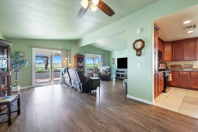 17579 Parkcliffe Lane, Friant, CA 93626