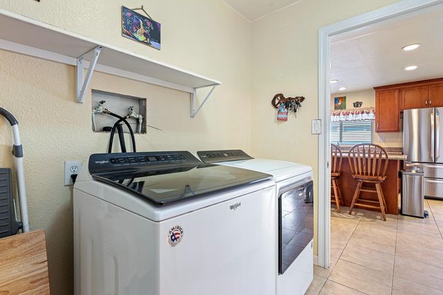 17579 Parkcliffe Lane, Friant, CA 93626