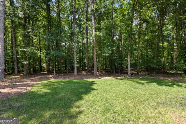 120 W Creek Court, Peachtree City, GA 30269