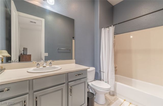 2631 Savannah Springs Avenue, Henderson, NV 89052