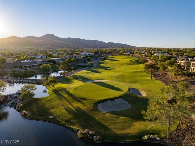 2631 Savannah Springs Avenue, Henderson, NV 89052