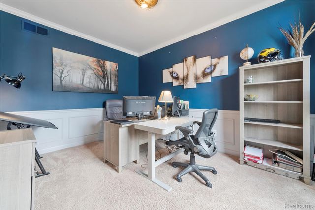 50692 Pinnacle Woods Lane, Macomb Township, MI 48042