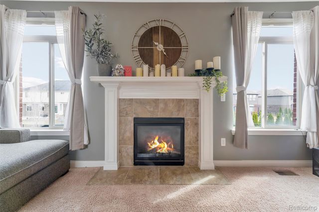 50692 Pinnacle Woods Lane, Macomb Township, MI 48042