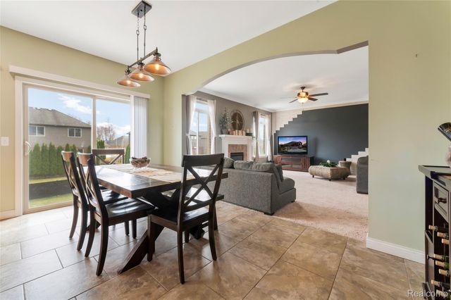 50692 Pinnacle Woods Lane, Macomb Township, MI 48042