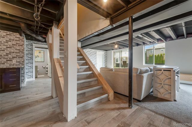 50692 Pinnacle Woods Lane, Macomb Township, MI 48042