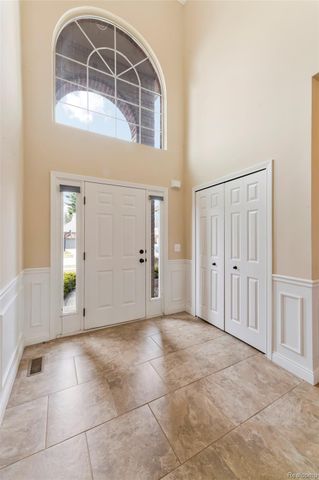 50692 Pinnacle Woods Lane, Macomb Township, MI 48042