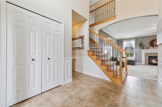 50692 Pinnacle Woods Lane, Macomb Township, MI 48042