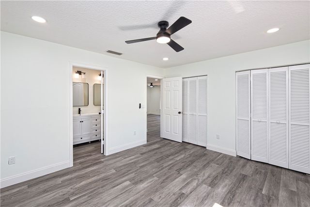 945 33rd Avenue SW, Vero Beach, FL 32968