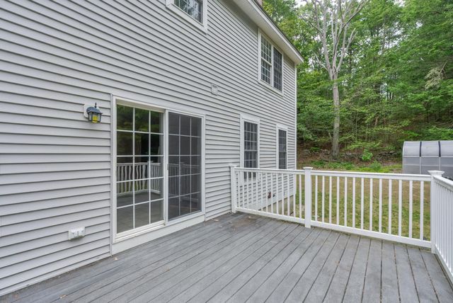 88 Crawford Road, Chester, NH 03036